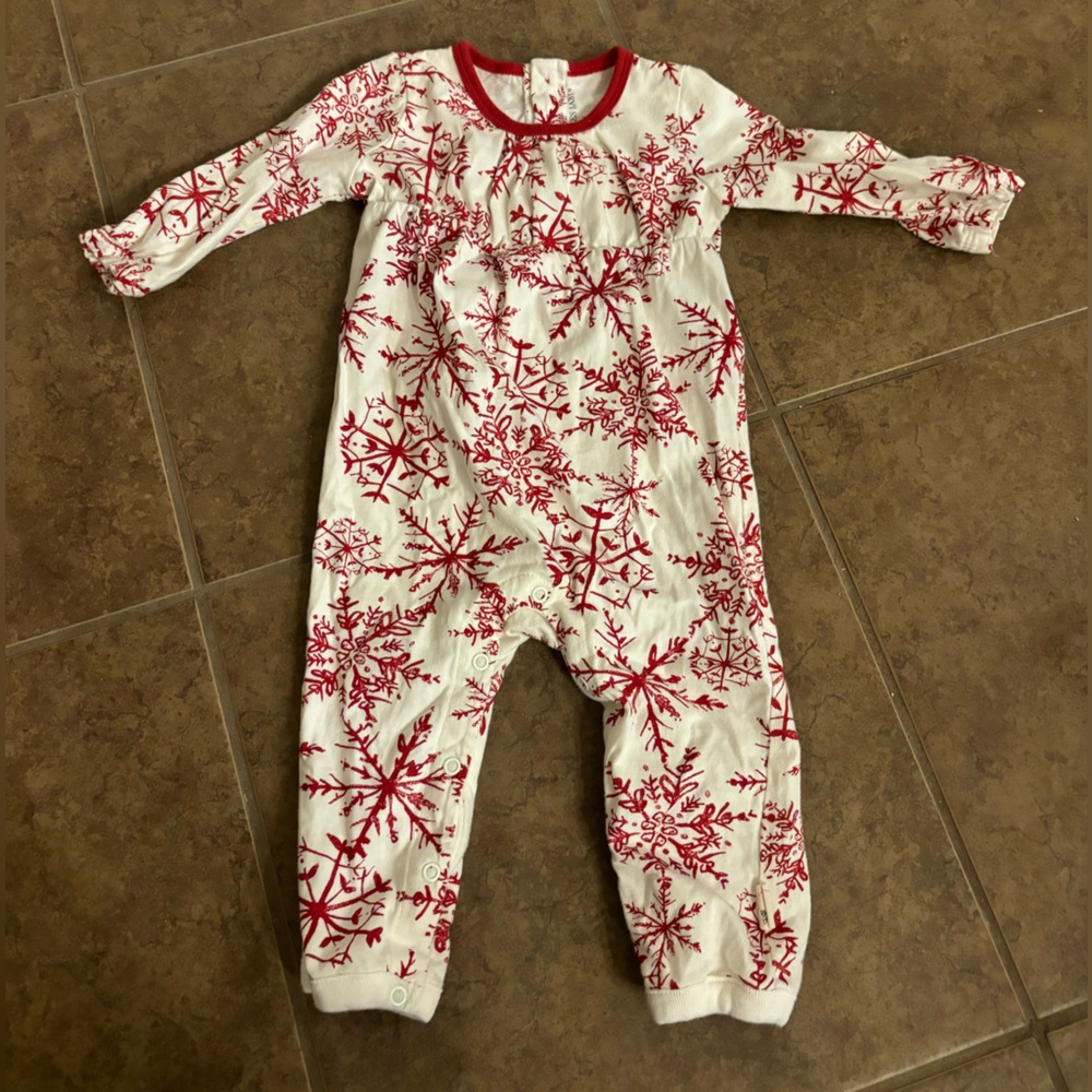 Burt’s Bees Baby Christmas Outfit